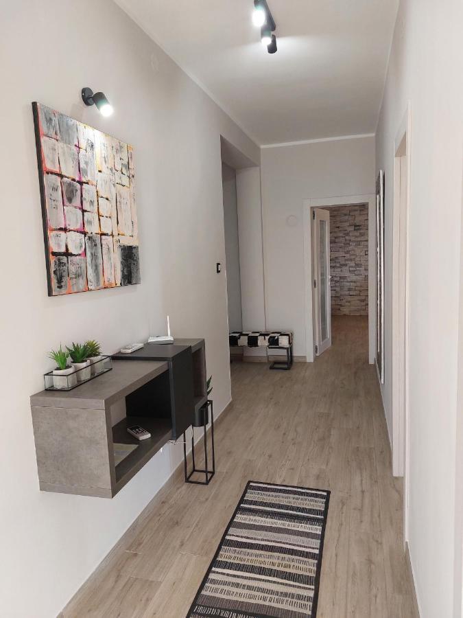 Family Apartment Cathy Galižana المظهر الخارجي الصورة