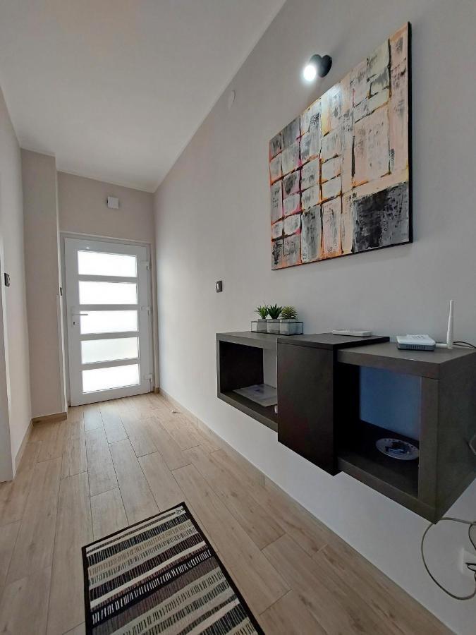 Family Apartment Cathy Galižana المظهر الخارجي الصورة