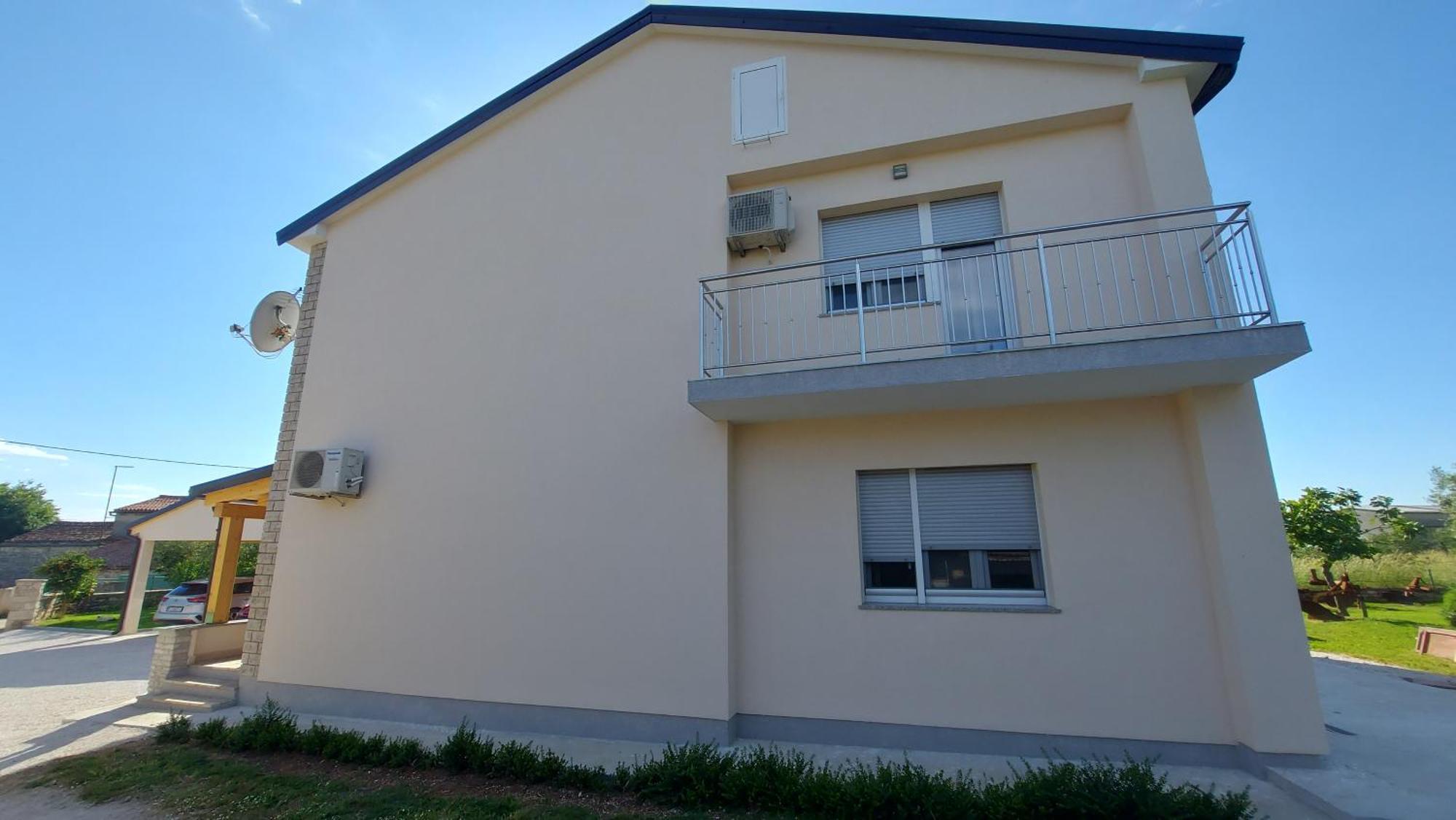 Family Apartment Cathy Galižana المظهر الخارجي الصورة